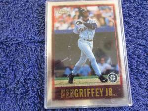 lot 134 image: 1996 Topps Chrome Ken Griffey Jr. C...