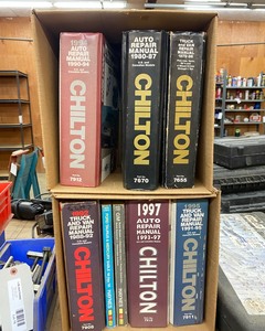 lot 100 image: Auto Repair Manuals