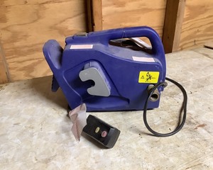 lot 26 image: Blue Clean Pressure Washer