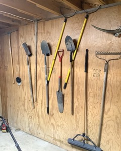 lot 121 image: Shovels and Rakes