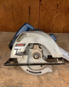 lot 68 image: Circular Saw