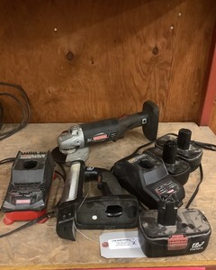 lot 91 image: Cordless Angle Grinder and Worklight Set