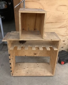 lot 90 image: Tool Storage