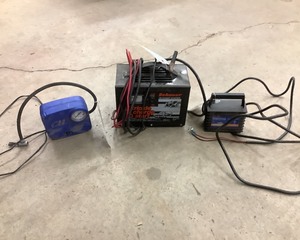 lot 60 image: Battery Chargers