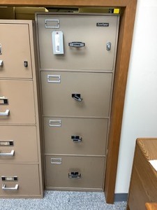 lot 160 image: Fireproof File Cabinet