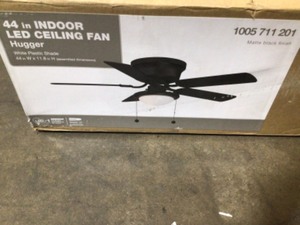 lot 50 image: Unbranded Hugger 44 in. LED Indoor Matte Black Ceiling Fan with Light Kit
