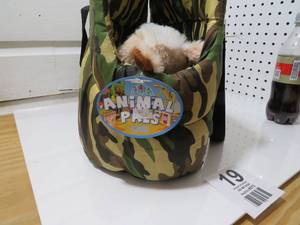 Camo pet carrier