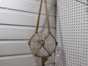 Globe with macram hanger