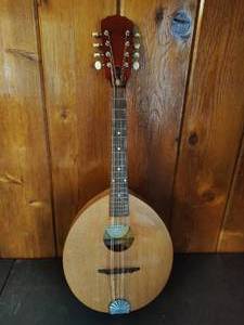 lot 2 image: Type A Mandola