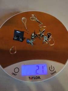 lot 256 image: Collection of Sterling Silver Jewelry