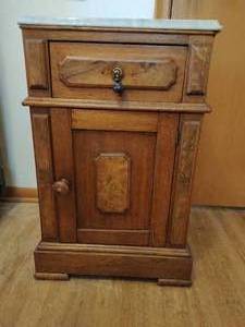 lot 268 image: Vintage Marble Top Nightstand End Table