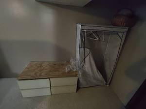 lot 319 image: Collection of Storage Items