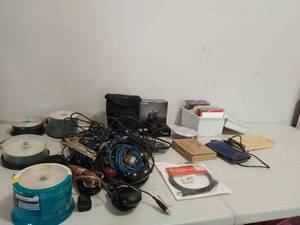 lot 124 image: Collection of Electronics and Media