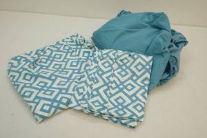 Sheet set with pillow cases