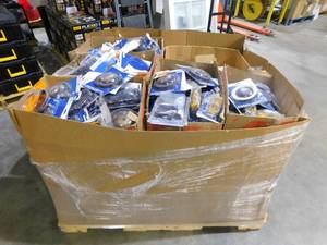 lot 44 image: WHOLESALE PALLET LOT OF GENERAL MERCHANDISE, SMALLS