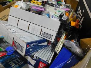 lot 45 image: WHOLESALE PALLET LOT OF GENERAL MERCHANDISE, SMALLS
