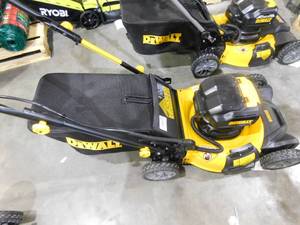 lot 56 image: DEWALT 21.5 in. 20-Volt MAX Lithium-Ion Cordless Battery Walk Behind Push Mower