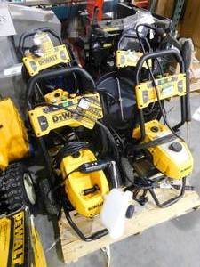 lot 59 image: (4) DEWALT 2400 PSI 1.1 GPM Cold Water Electric Pressure Washer FOR PARTS  REPAIR