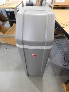 lot 41 image: Rheem Preferred 32,000 Grain Water Softener