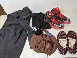 lot 382 image: Clothing & Shoes Kenneth Cole, Muk Luks, Nike, Puma, Glamorise