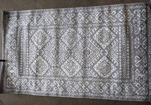 lot 81 image: SAFAVIEH Tulum Yolonda Moroccan Boho Rug