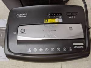 lot 60 image: Aurora 12-Sheet Crosscut Paper and Credit Card Shredder with Pullout Basket