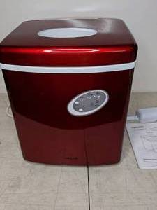 lot 481 image: NewAir Portable Ice Maker in Red