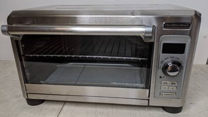 lot 443 image: Hamilton Beach Professional Digital Countertop Oven