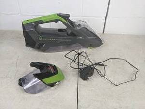 lot 531 image: Bissell Pet Stain Eraser 7.2V Lithium-Ion Cordless Portable Carpet Cleaner