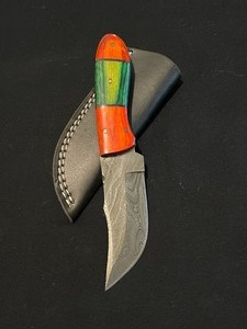 Great Looking Custom Damascus Steel Knife