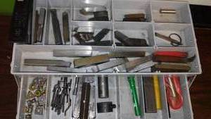 lot 32 image: Tap and Die Metal Cutting Edge and more.