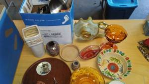 lot 86 image: Mid-Century Retro Dcor and more.