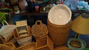 lot 112 image: Huge Lot of Wicker Dcor.