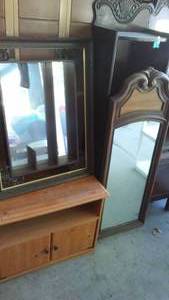 lot 120 image: 2 Mirrors & Cabinet.
