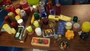 lot 167 image: Yes Folks, MORE Candles. Candle-Steria