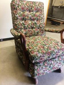 lot 3 image: Antique 1930s Tapestry Wood Swan ArmGooseneck Platform Spring Rocking Rocker Chair - Fabric Is Fantastic Condition - Wood Needs Refinishing