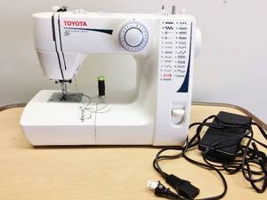 lot 60 image: Toyota Heavy Duty Sewing Machine - Loads Of Options Plus this One Was Only Used A Couple Times & Put Back Into The Box So Excellent Condition