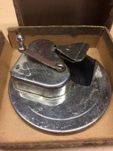 lot 48 image: 1926 Vintage&nbspRhodes KRISS KROSS Stropper Hand RAZOR Blade SHARPENER in ORIGINAL BOX With RARE Instruction Manual & Guarantee 