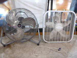 2 Fans