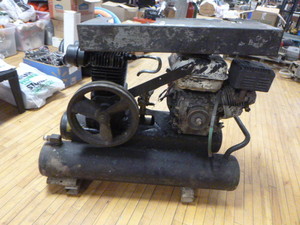 Sanborn Black Max Dual Tank Air Compressor
