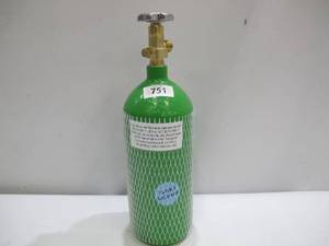 lot 751 image: Unbranded Oxygen Welding Tank 20 CF