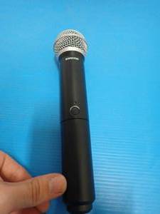 lot 19 image: Shure&nbspBLX2 K12 PG58 Microphone