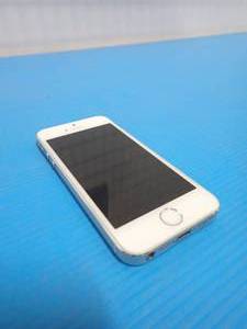 lot 25 image: Apple&nbspiPhone 5s A1533&nbsp16GB No charger