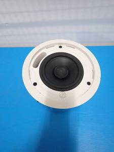 lot 61 image: Tannoy CM5501-BM home speaker