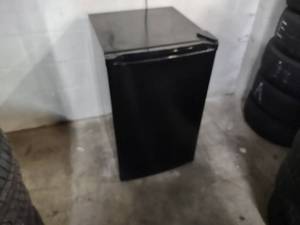 Criterion Refrigerator, Works...