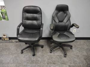 (2) Office Task Chairs...
