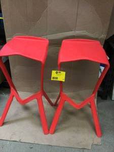 RED SEATS&nbsp&nbspCustomer Returns See Pictures&nbsp