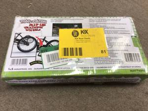 Flip Up Training Wheels for 12-20 in. Bicycle&nbsp&nbspCustomer Returns See Pictures&nbsp