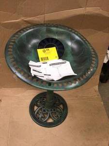VIVOHOME Polyresin Antique Outdoor Green Garden Bird Bath  MISSING 1 PC&nbsp&nbspCustomer Returns See Pictures&nbsp