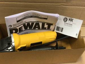 lot 3 image: DEWALT 7 Amp 4-12 in. Small Angle Grinder with 1-Touch Guard &nbspCustomer Returns See Pictures 